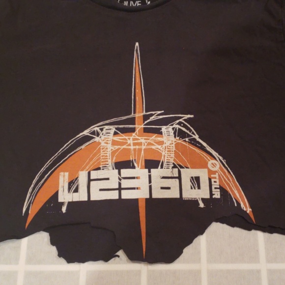 Retro U2 360 Tour 2009 Custom Crop Top M - Picture 2 of 8